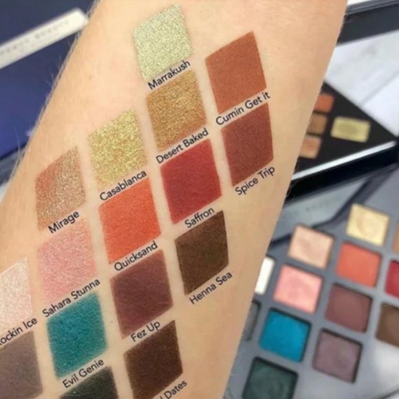 Fenty  Beauty Eyeshadow Palette - Picture 4 of 5